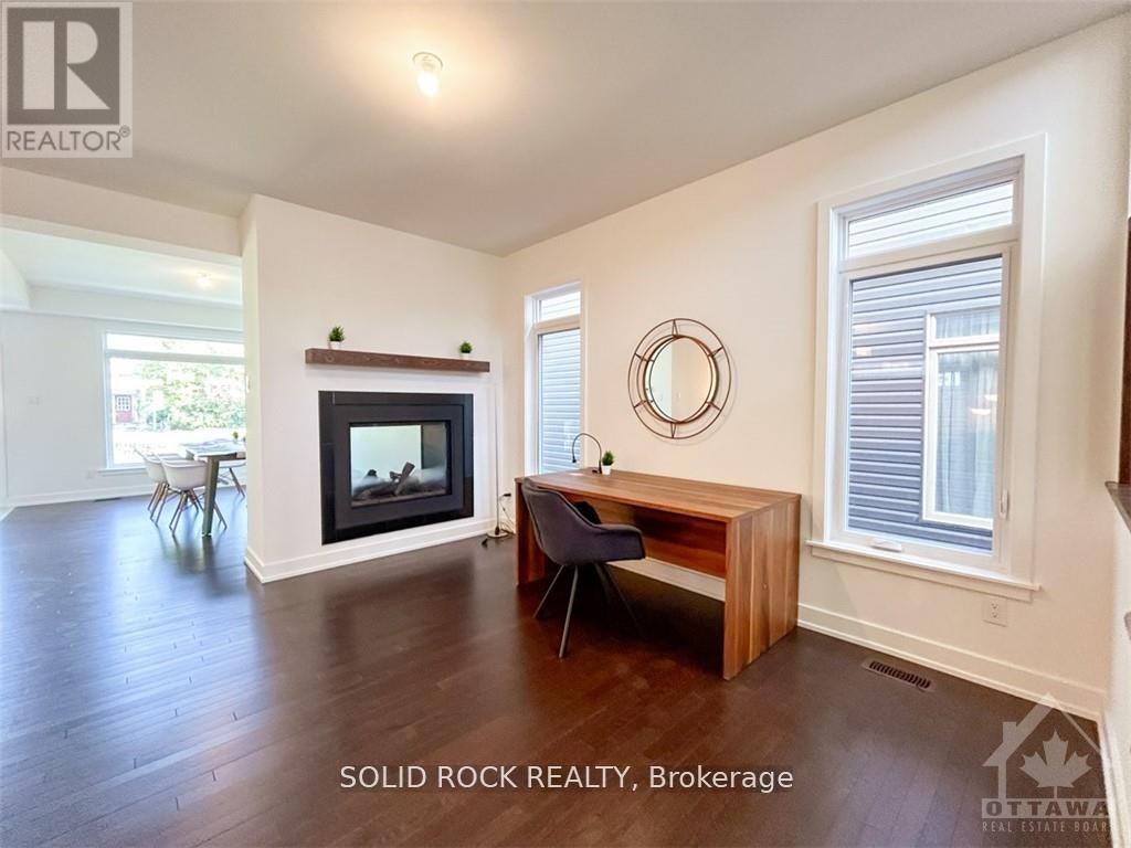 764 Ovation Grove, Ottawa, Ontario  K1T 3X1 - Photo 2 - X12760290