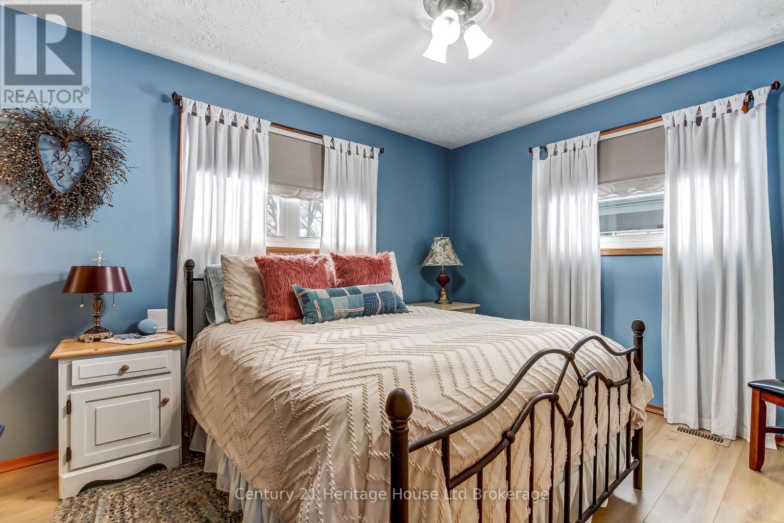 702 Queen Street, East Zorra-Tavistock, Ontario  N0J 1M0 - Photo 22 - X12757994