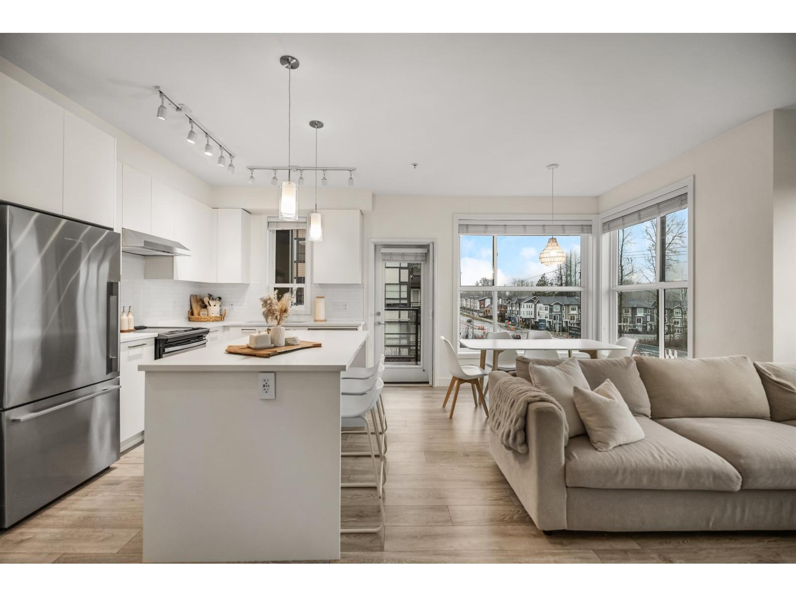 415 7809 209 Street, Langley, British Columbia  V2Y 3N6 - Photo 1 - R3085862