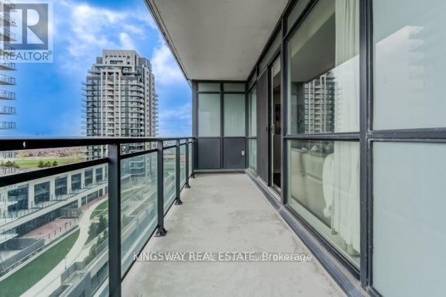 1104 - 4065 Brickstone Mews, Mississauga, Ontario  L5B 0G3 - Photo 17 - W12760268