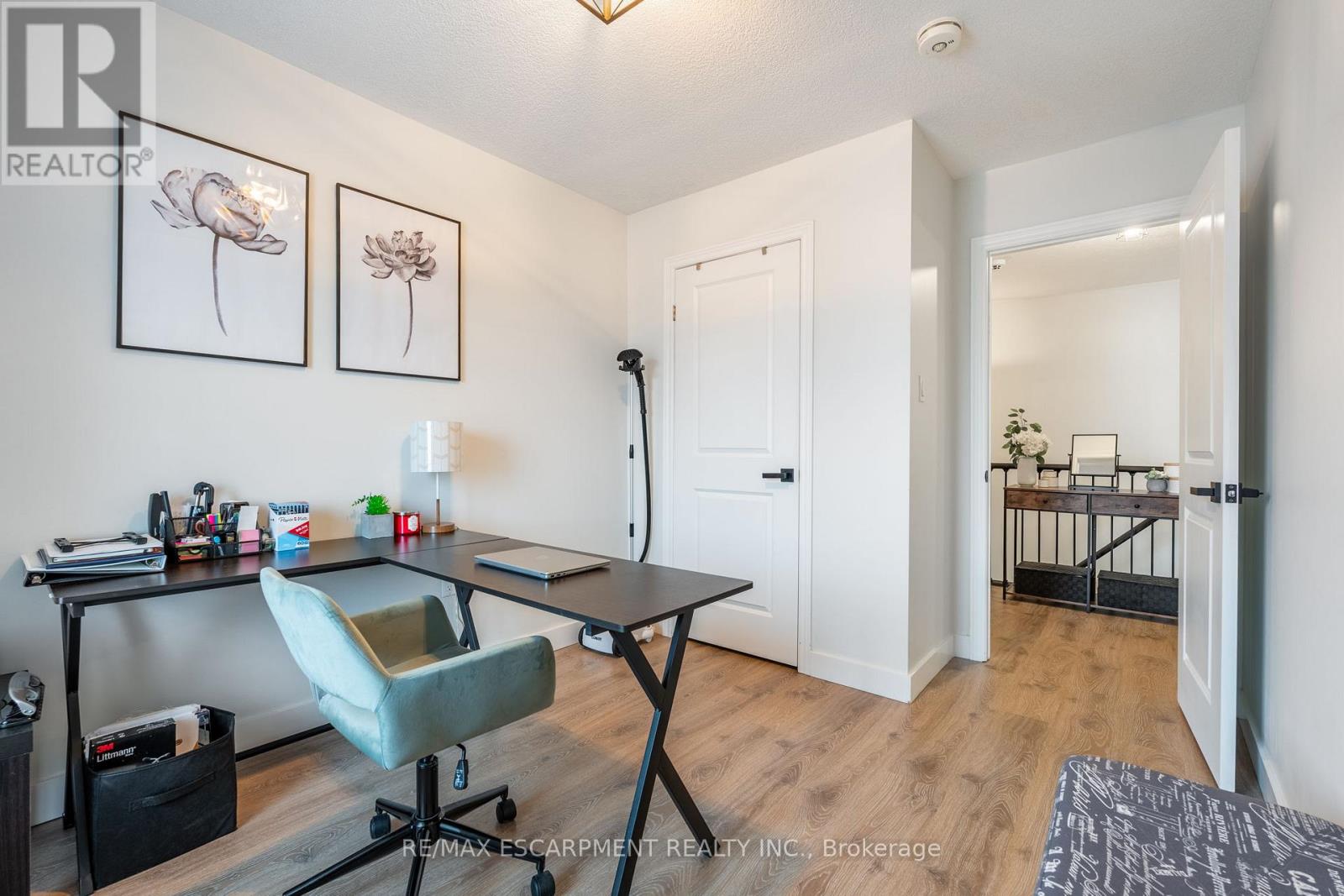 5 - 11 Stockbridge Gardens, Hamilton, Ontario  L8J 0H5 - Photo 41 - X12760294