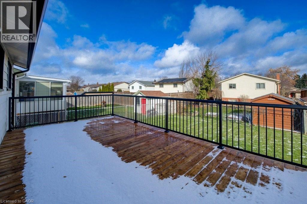 402 Heritage Drive, Kitchener, Ontario  N2B 3M9 - Photo 30 - 40802185