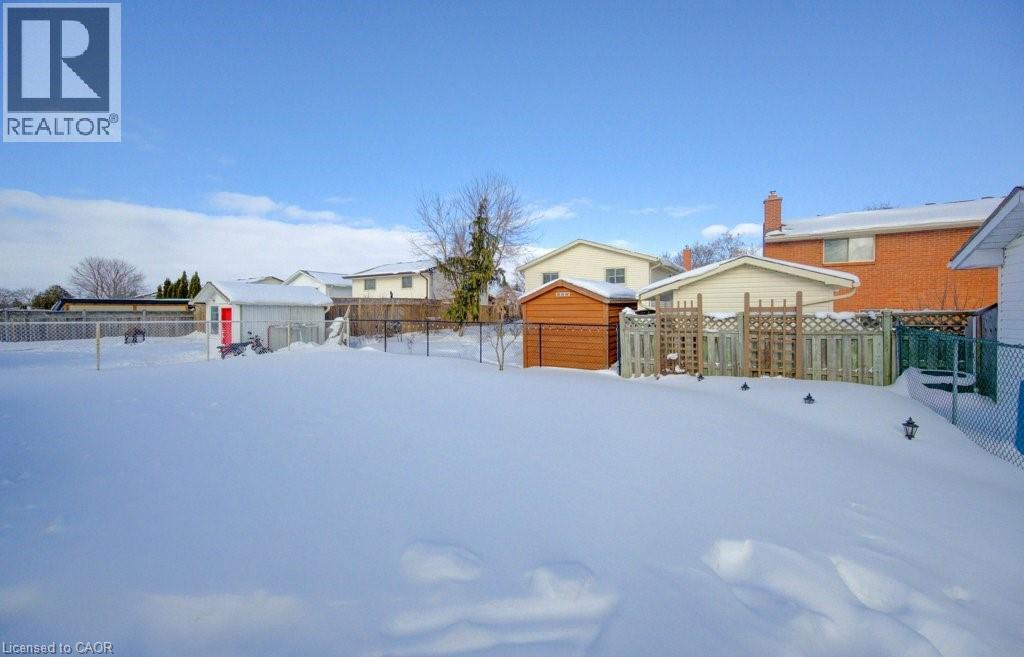 402 Heritage Drive, Kitchener, Ontario  N2B 3M9 - Photo 27 - 40802185