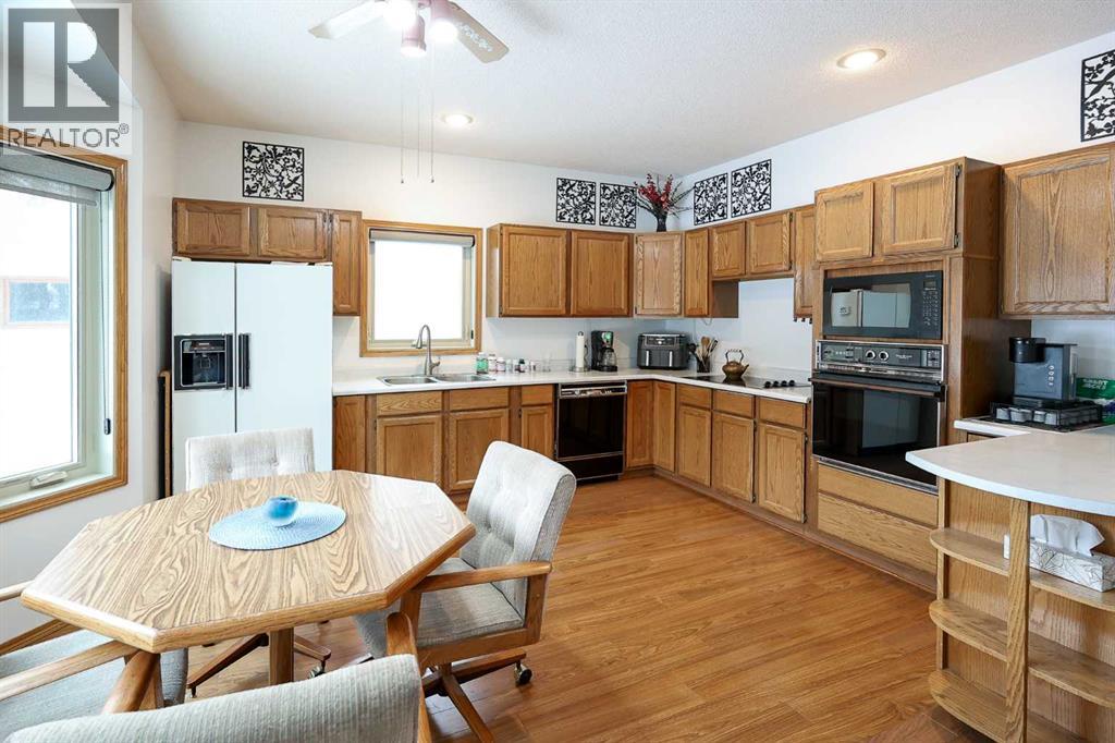 10, 27501 Township Road 374, Rural Red Deer County, Alberta  T5S 2B1 - Photo 12 - A2274461