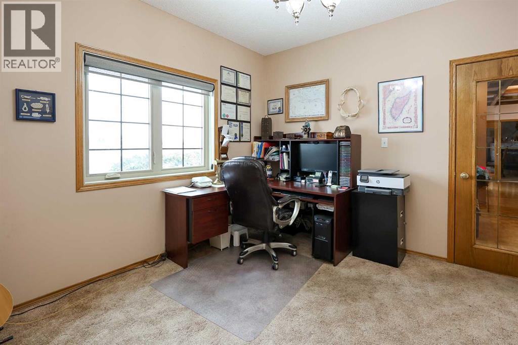 10, 27501 Township Road 374, Rural Red Deer County, Alberta  T5S 2B1 - Photo 18 - A2274461