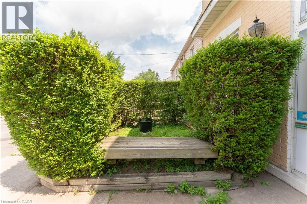 166-168 Macnab Street N, Hamilton, Ontario  L8R 2M4 - Photo 5 - 40803171