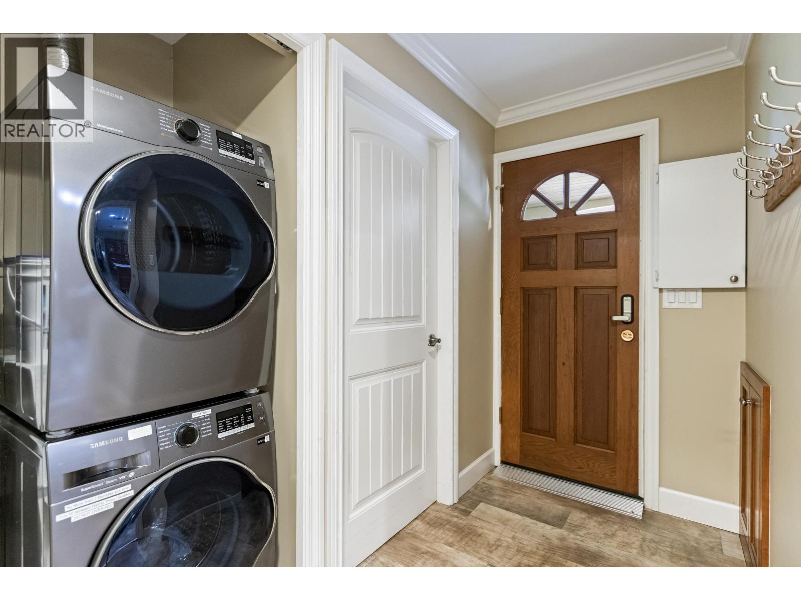 21470 124th Avenue, Maple Ridge, British Columbia  V2X 4H3 - Photo 19 - R3086914