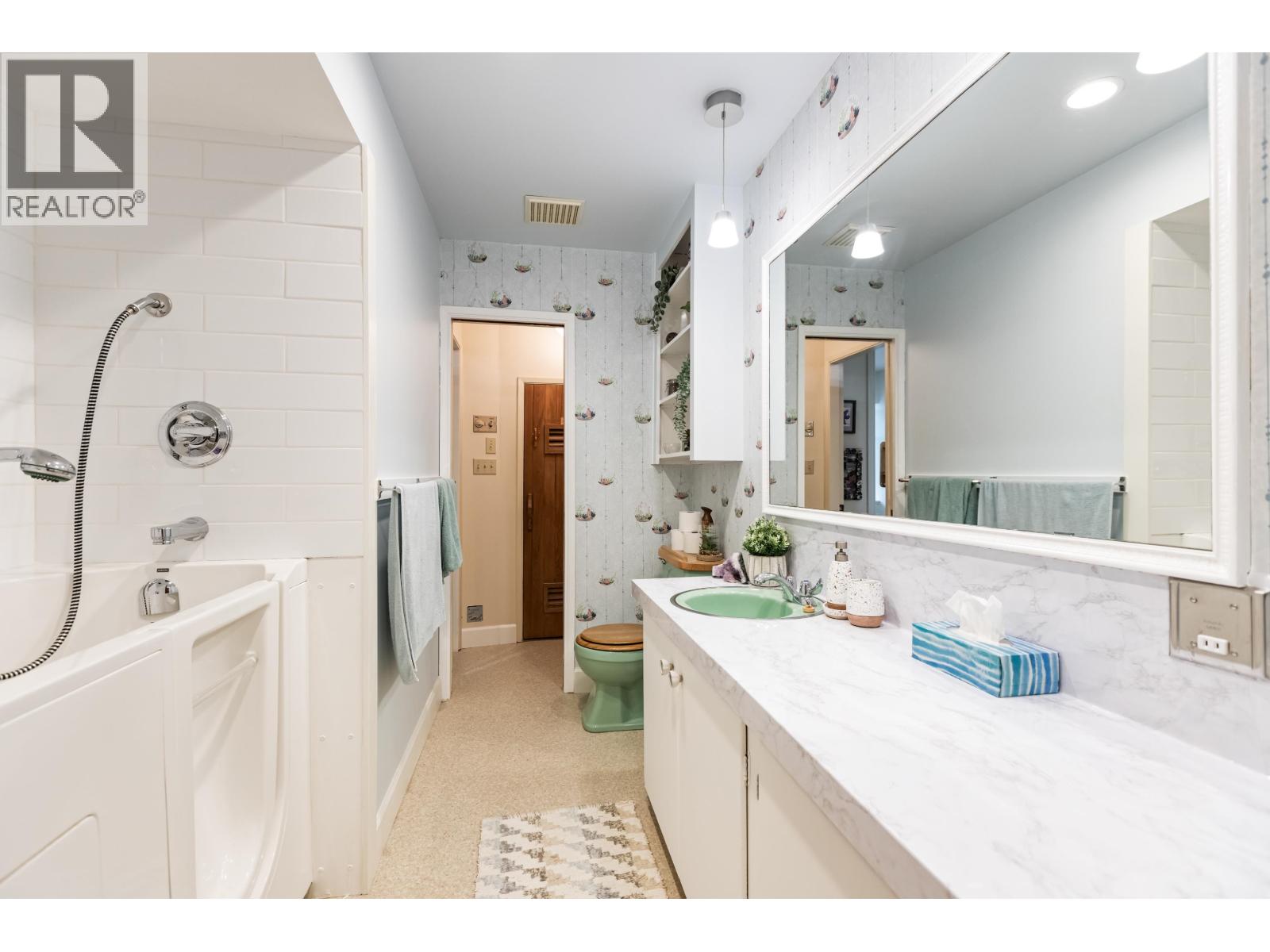 21470 124th Avenue, Maple Ridge, British Columbia  V2X 4H3 - Photo 27 - R3086914