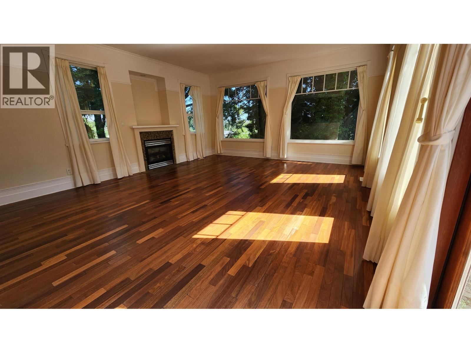 1170 W 17th Street, North Vancouver, British Columbia  V7P 1W2 - Photo 9 - R3086924