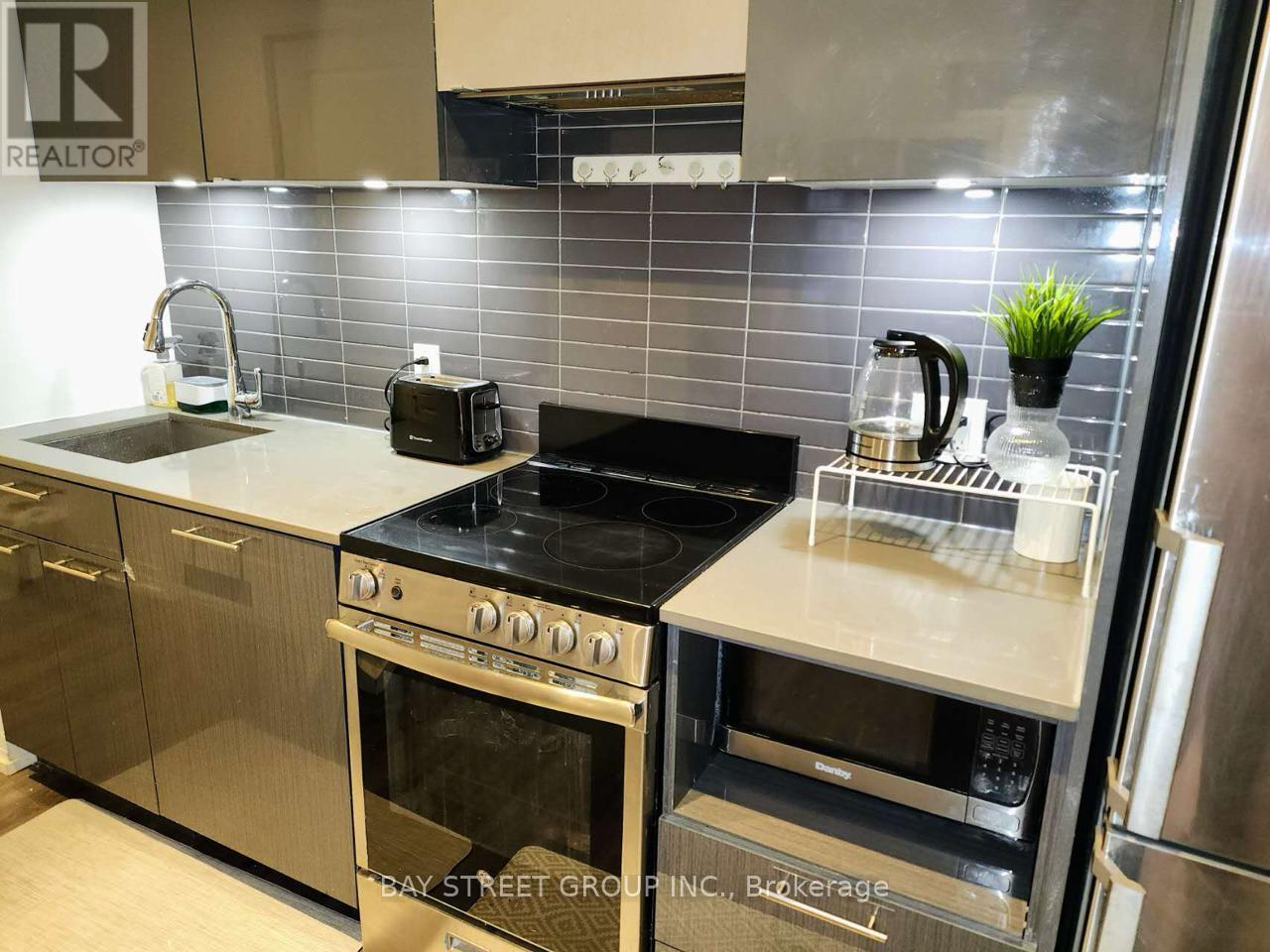 3010 - 251 Jarvis Street, Toronto, Ontario  M5B 0C3 - Photo 5 - C12760300