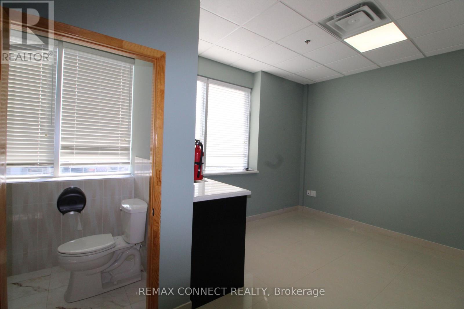 12 - 1415 Kennedy Road, Toronto, Ontario  M1P 2L6 - Photo 10 - E12760304