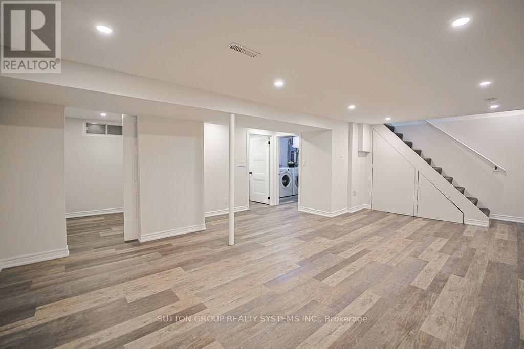 69 Ellwood Drive E, Caledon, Ontario  L7E 2A6 - Photo 15 - W12760302