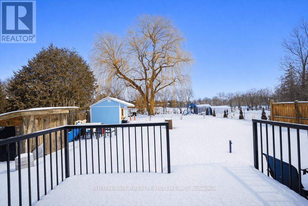 69 Ellwood Drive E, Caledon, Ontario  L7E 2A6 - Photo 18 - W12760302