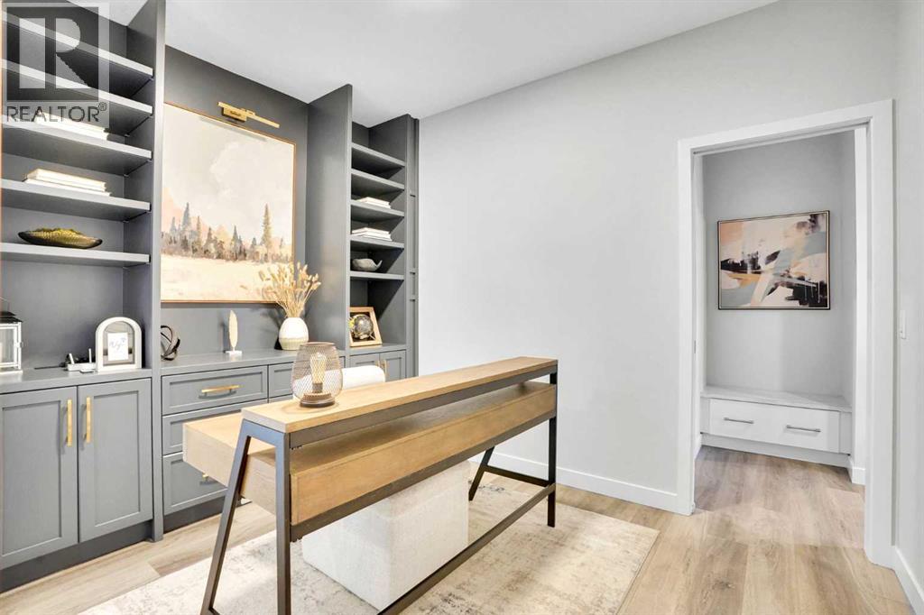 86 Edith Row Nw, Calgary, Alberta  T3R 2B8 - Photo 5 - A2283022