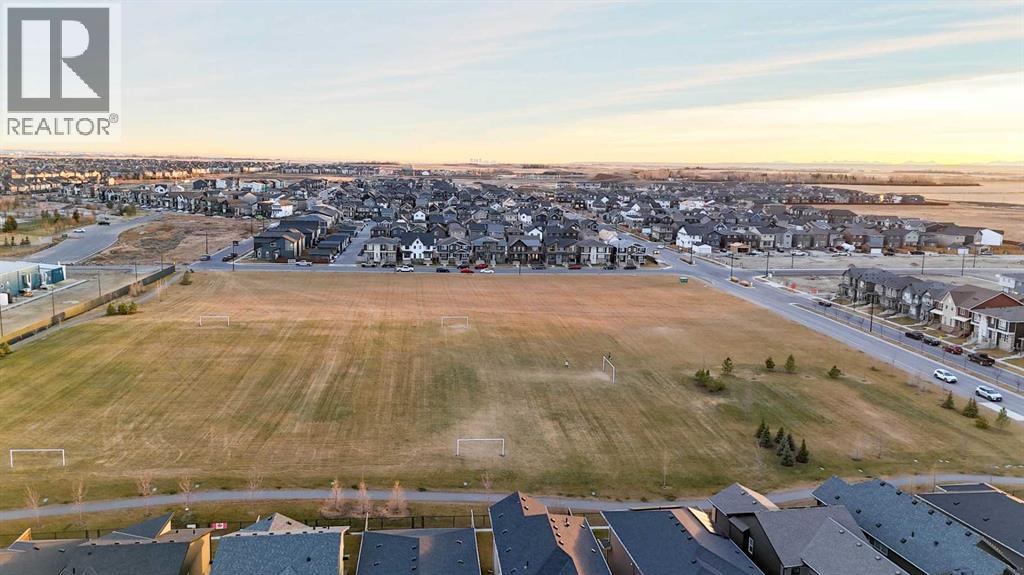 1153 Chinook Gate Bay Sw, Airdrie, Alberta  T4B 5J1 - Photo 7 - A2271021