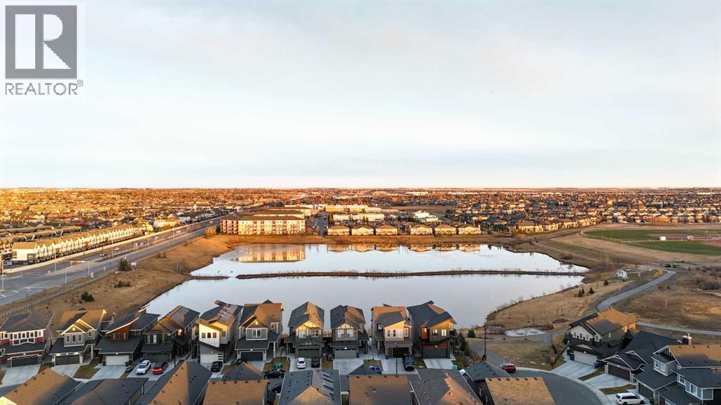 1153 Chinook Gate Bay Sw, Airdrie, Alberta  T4B 5J1 - Photo 6 - A2271021