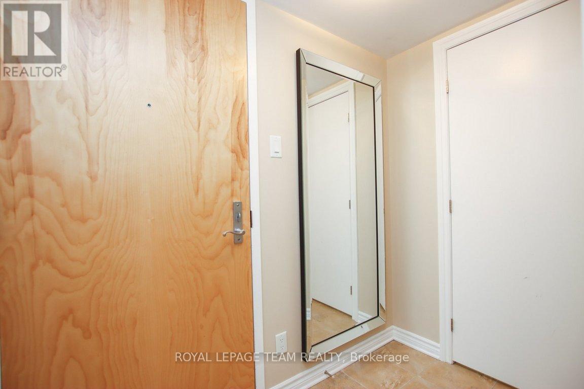 502 - 250 Lett Street, Ottawa, Ontario  K1R 0A8 - Photo 5 - X12760308