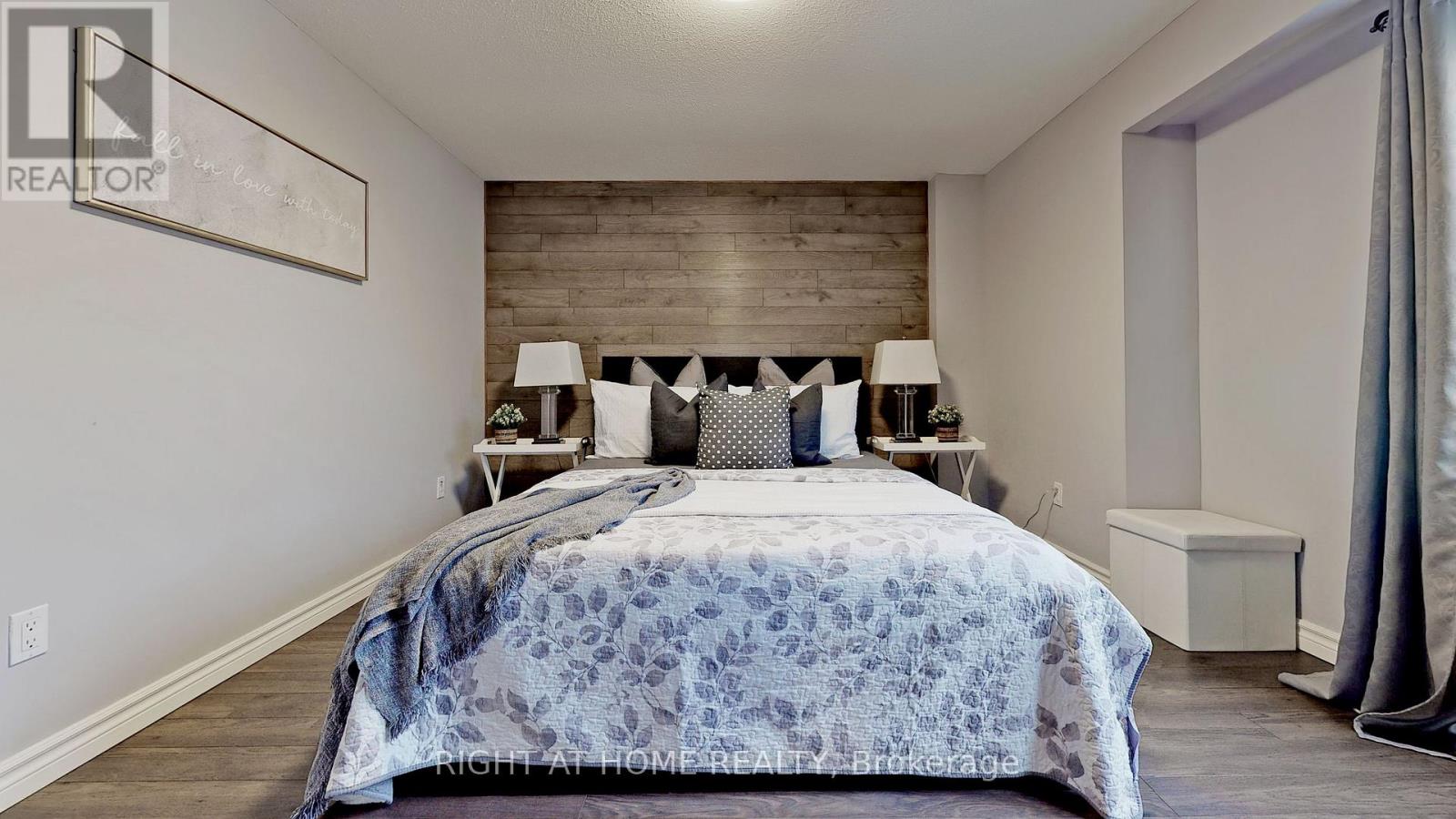 105 Greenfield Crescent, Whitby, Ontario  L1N 7G2 - Photo 15 - E12760328