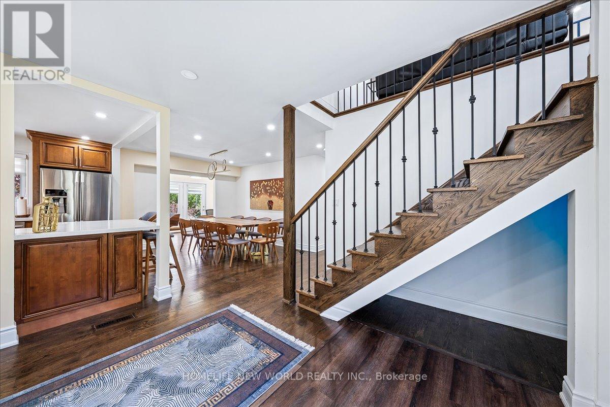 853 Fairbank Avenue, Georgina (Historic Lakeshore Communities), Ontario  L0E 1S0 - Photo 12 - N12760312