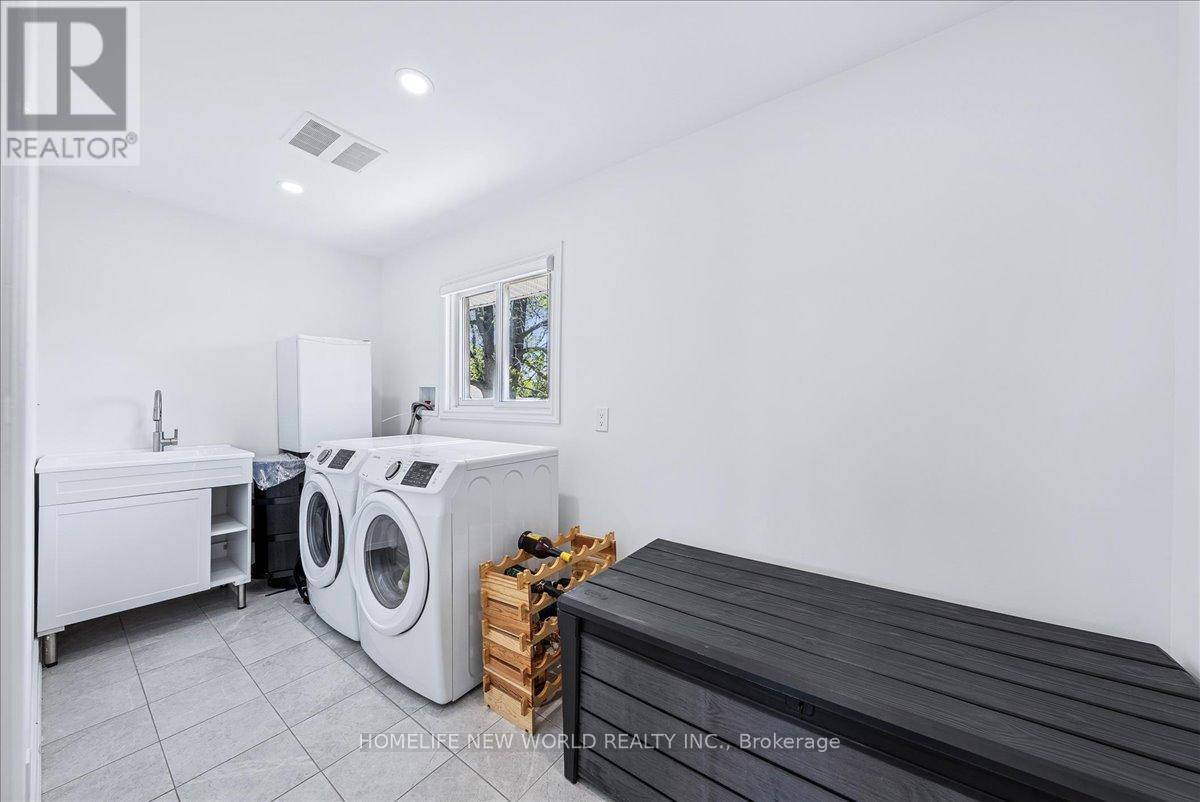 853 Fairbank Avenue, Georgina (Historic Lakeshore Communities), Ontario  L0E 1S0 - Photo 32 - N12760312