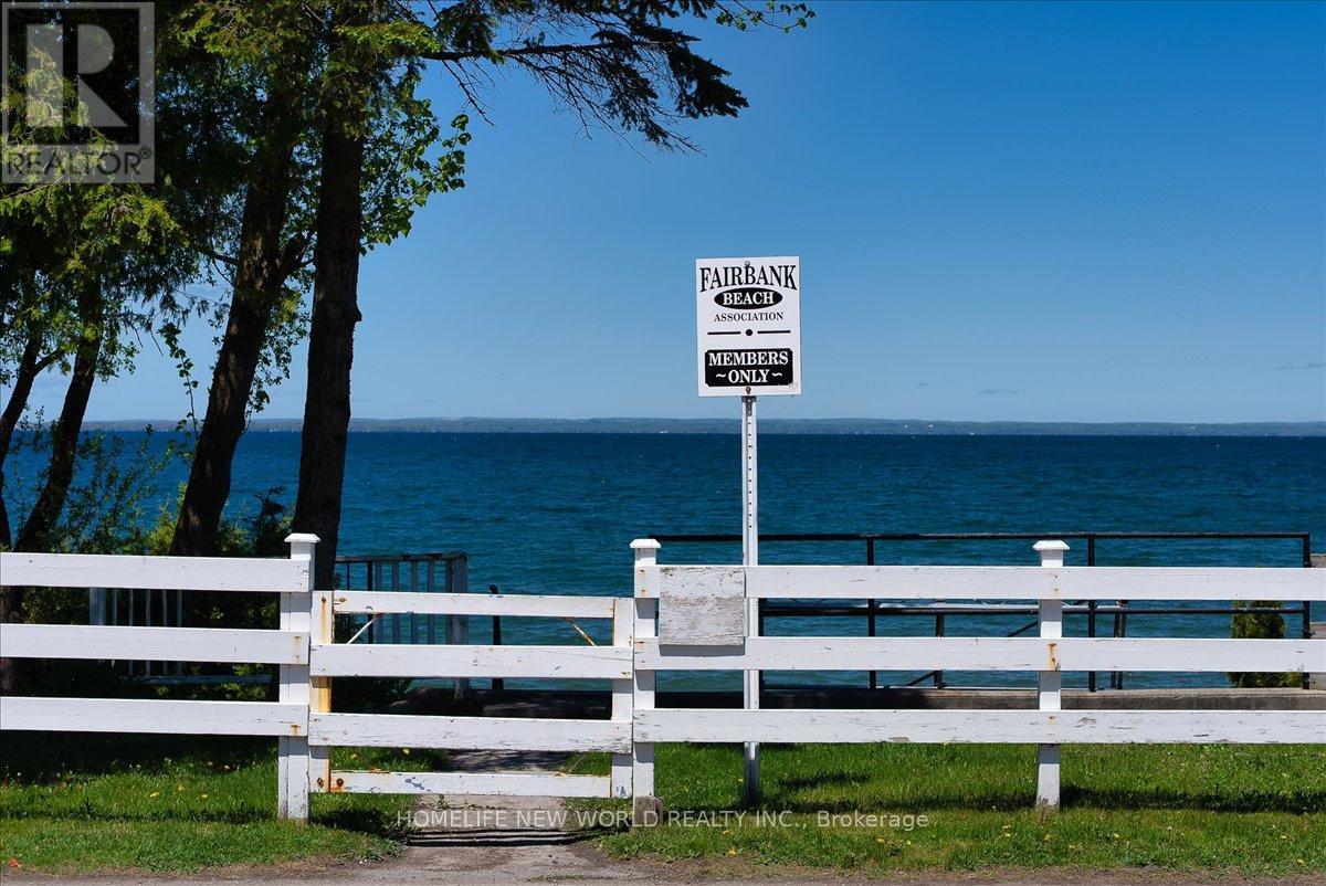 853 Fairbank Avenue, Georgina (Historic Lakeshore Communities), Ontario  L0E 1S0 - Photo 47 - N12760312