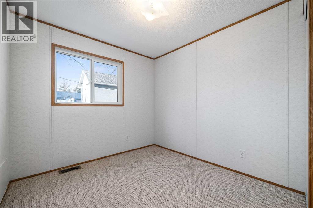 103 1 Avenue E, Bow Island, Alberta  T0K 0G0 - Photo 16 - A2282945