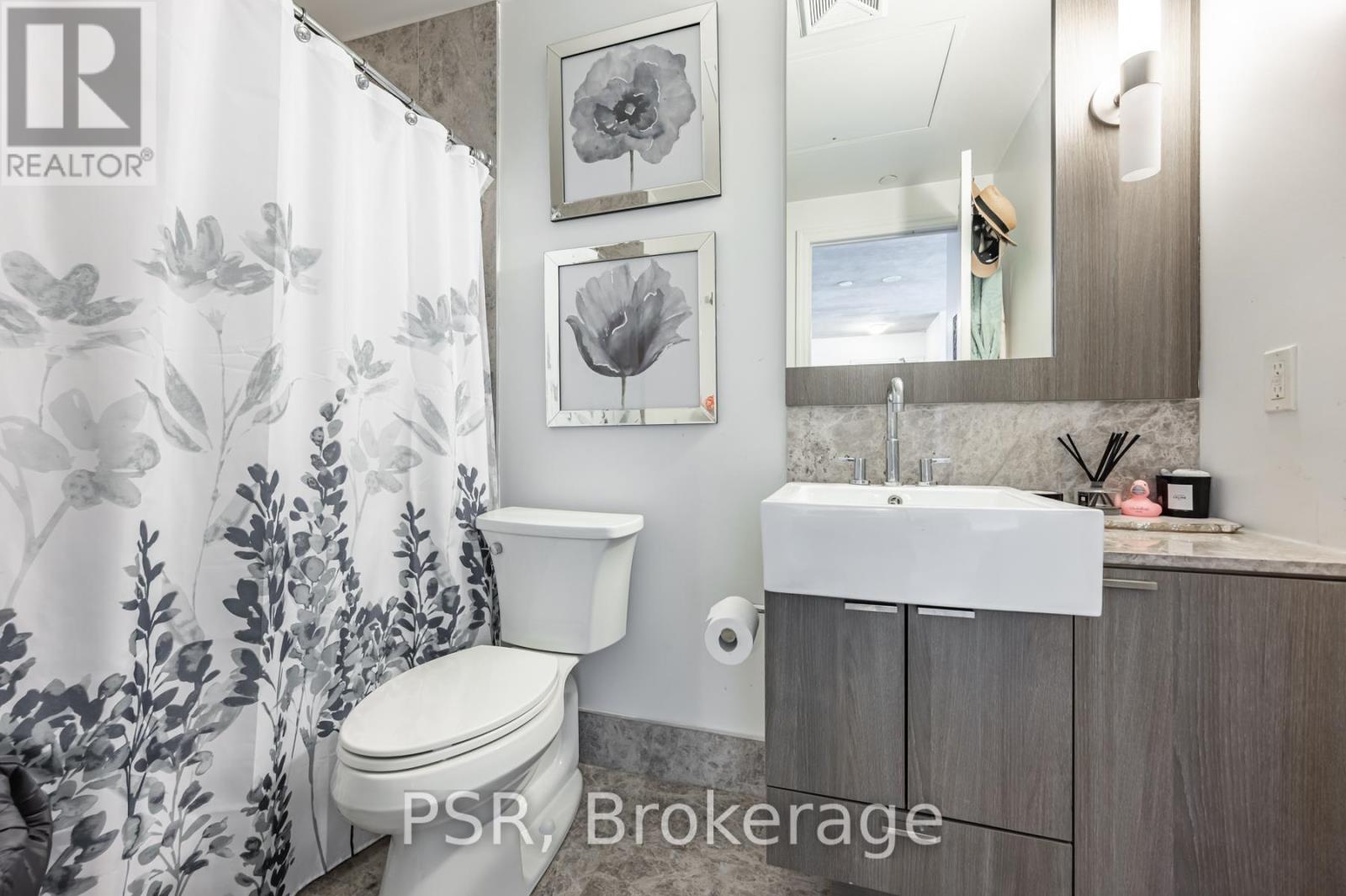 2101 - 88 Blue Jays Way, Toronto, Ontario  M5V 2G3 - Photo 14 - C12759744