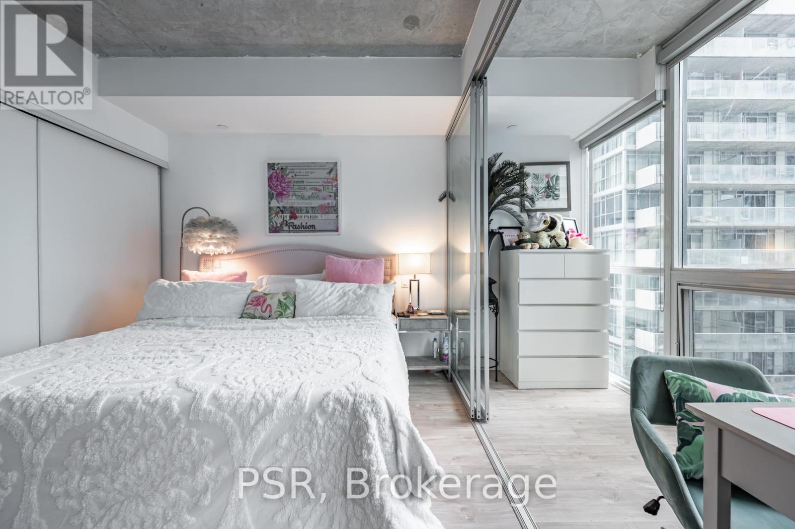 2101 - 88 Blue Jays Way, Toronto, Ontario  M5V 2G3 - Photo 10 - C12759744