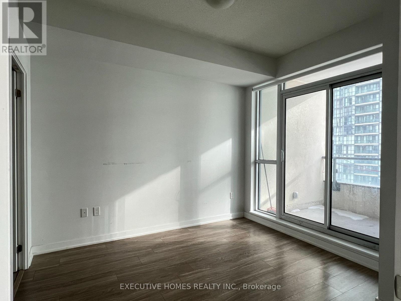 1416 - 4055 Parkside Village Drive, Mississauga, Ontario  L5B 0K8 - Photo 11 - W12759690