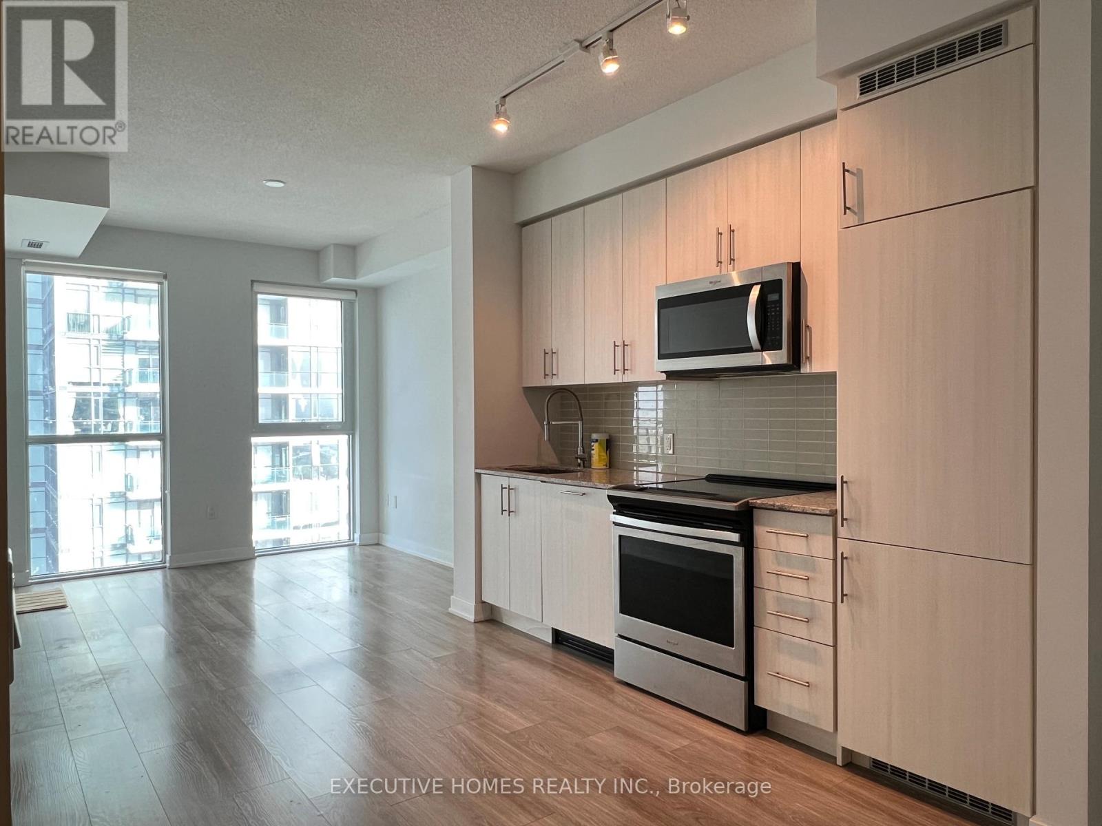 1416 - 4055 Parkside Village Drive, Mississauga, Ontario  L5B 0K8 - Photo 6 - W12759690