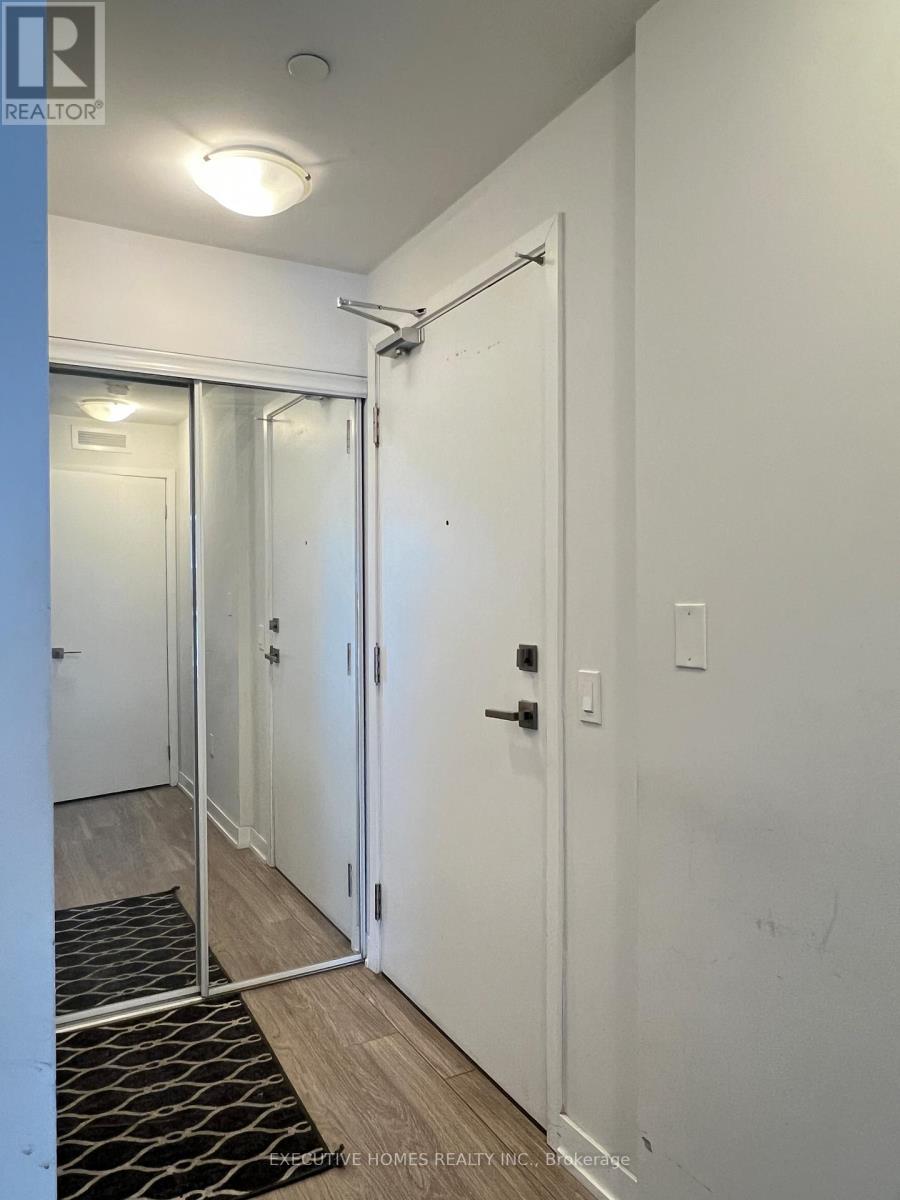 1416 - 4055 Parkside Village Drive, Mississauga, Ontario  L5B 0K8 - Photo 4 - W12759690