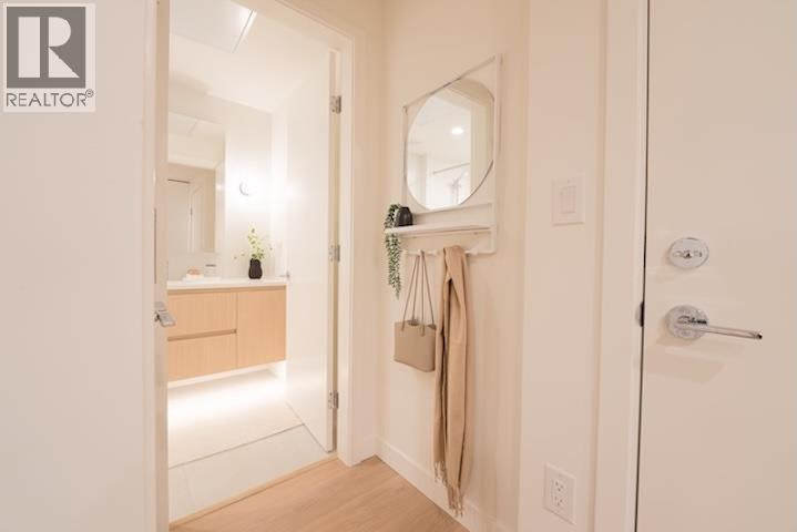 204 585 Kemsley Avenue, Coquitlam, British Columbia  V3J 3Z1 - Photo 12 - R3086917