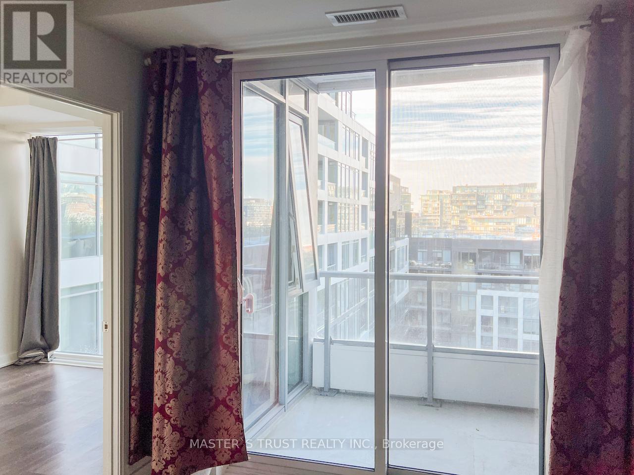 1901 - 576 Front Street W, Toronto, Ontario  M5V 1C1 - Photo 10 - C12760344