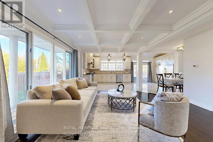 47 Cherryhill Avenue, Toronto, Ontario  M1C 1W9 - Photo 6 - E12760338