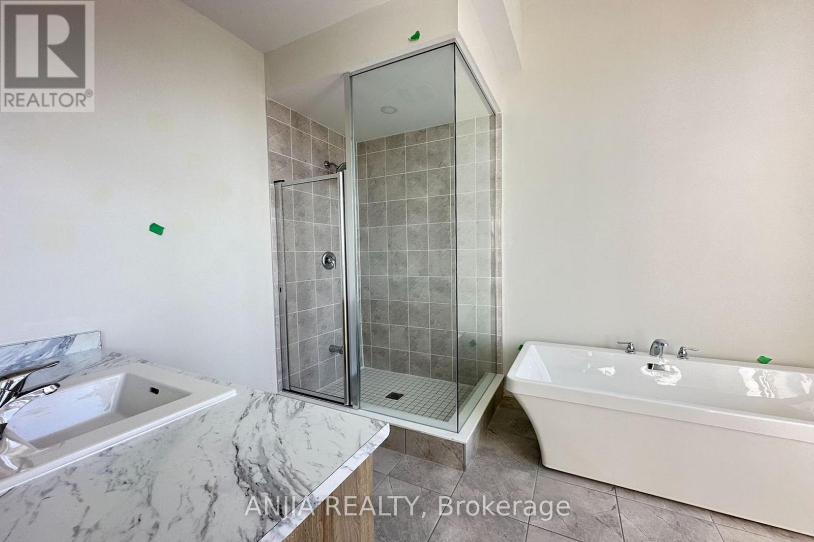 33 Millman Lane, Richmond Hill, Ontario  L4S 1N7 - Photo 11 - N12760370