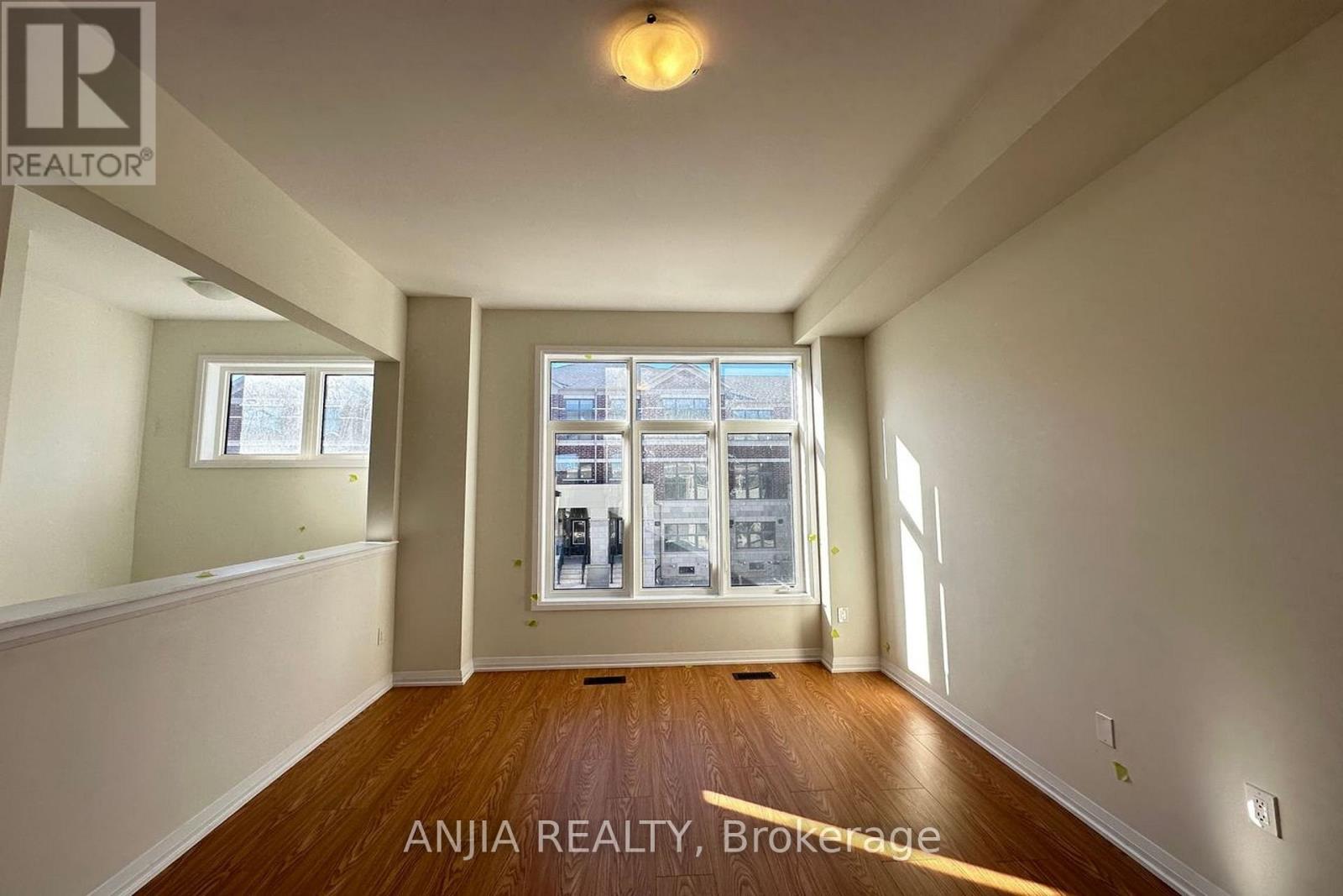 33 Millman Lane, Richmond Hill, Ontario  L4S 1N7 - Photo 8 - N12760370