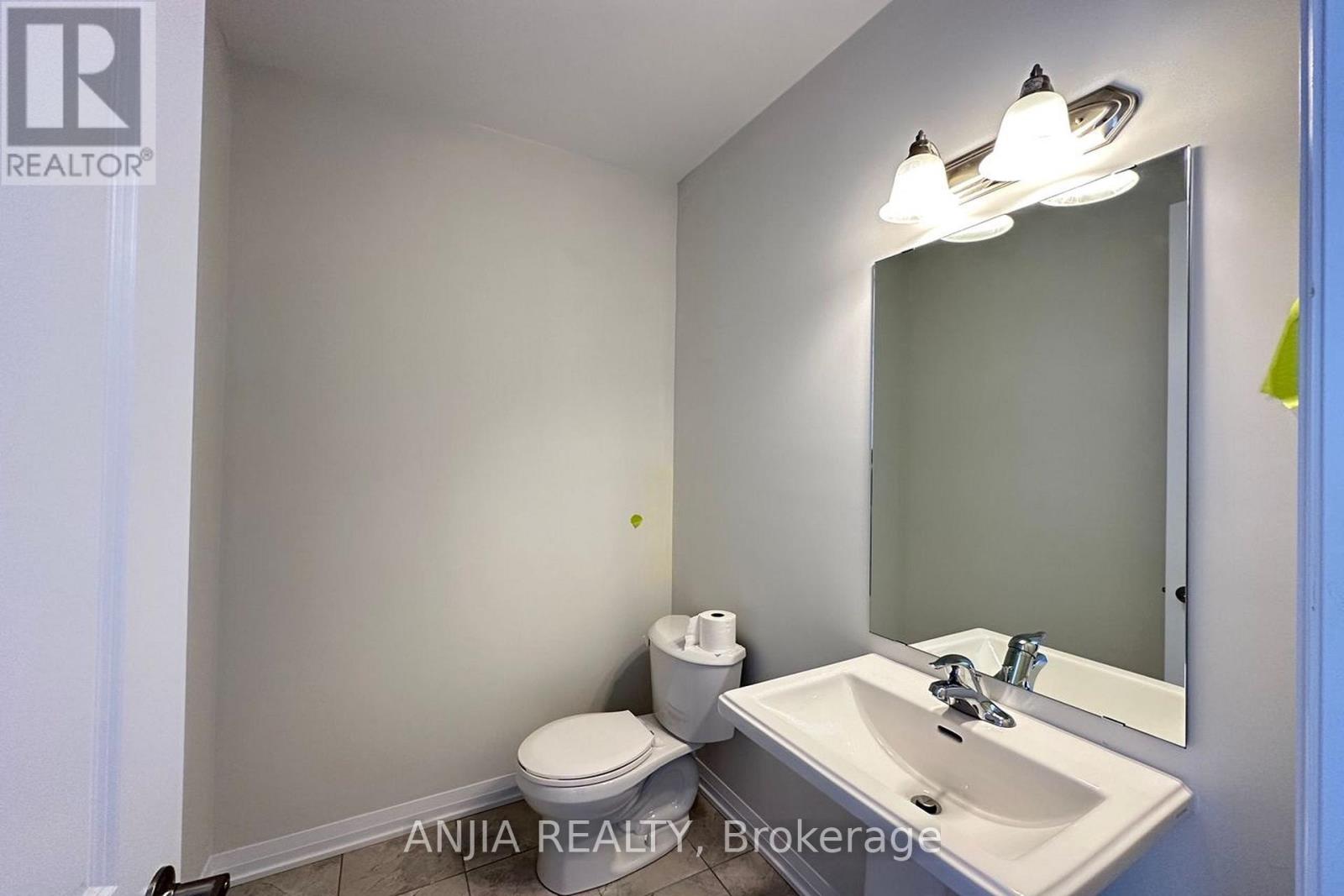 33 Millman Lane, Richmond Hill, Ontario  L4S 1N7 - Photo 9 - N12760370