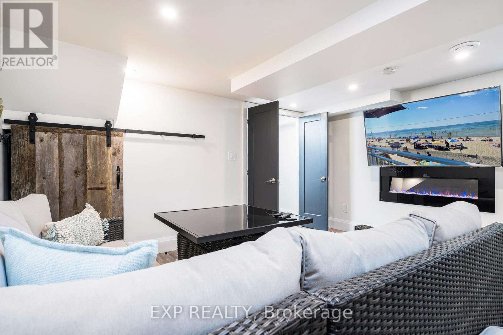 27 Sunnidale Road S, Wasaga Beach, Ontario  L9Z 2M5 - Photo 16 - S12760366