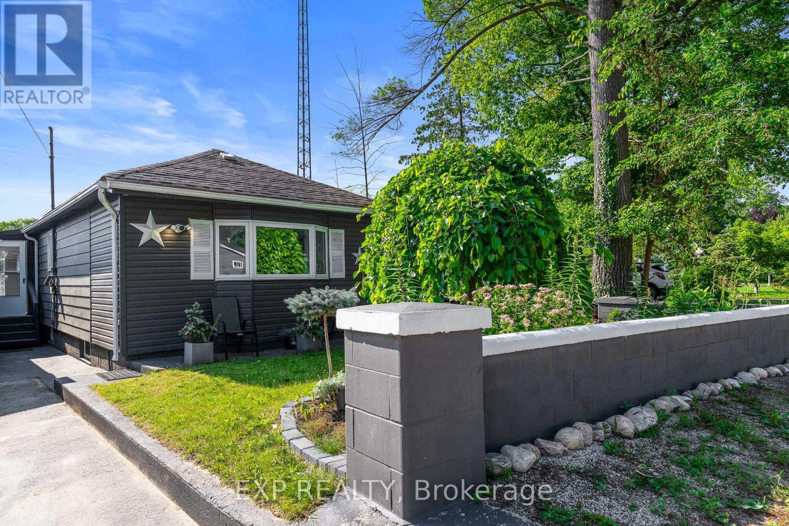 27 Sunnidale Road S, Wasaga Beach, Ontario  L9Z 2M5 - Photo 22 - S12760366