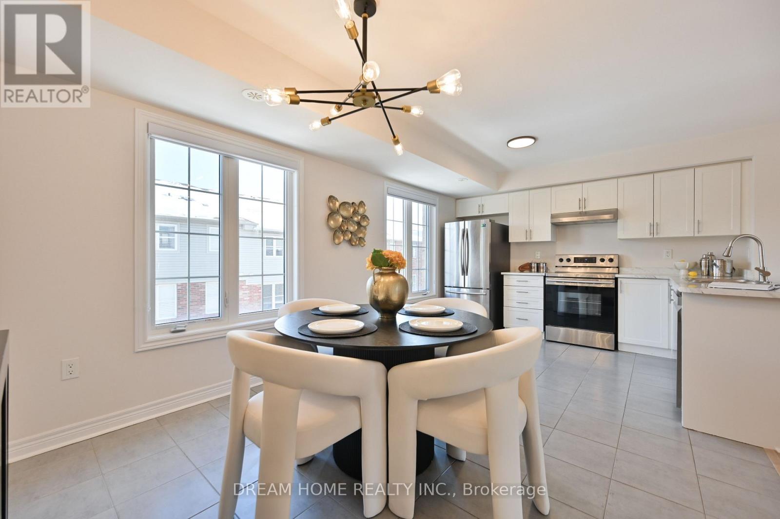 98 - 2280 Baronwood Drive, Oakville, Ontario  L6M 0K4 - Photo 12 - W12760356