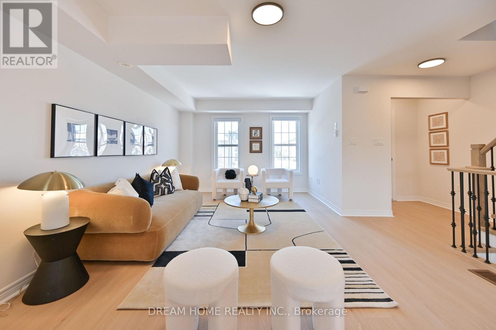 98 - 2280 Baronwood Drive, Oakville, Ontario  L6M 0K4 - Photo 9 - W12760356