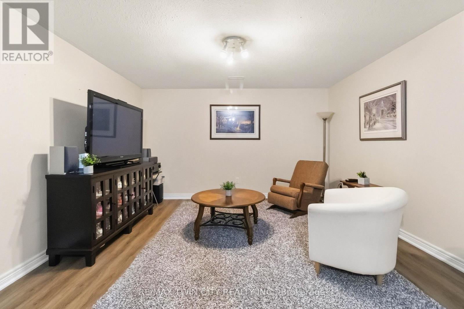 14 - 15 Cobden Court, Brantford, Ontario  N3R 8B7 - Photo 23 - X12760350