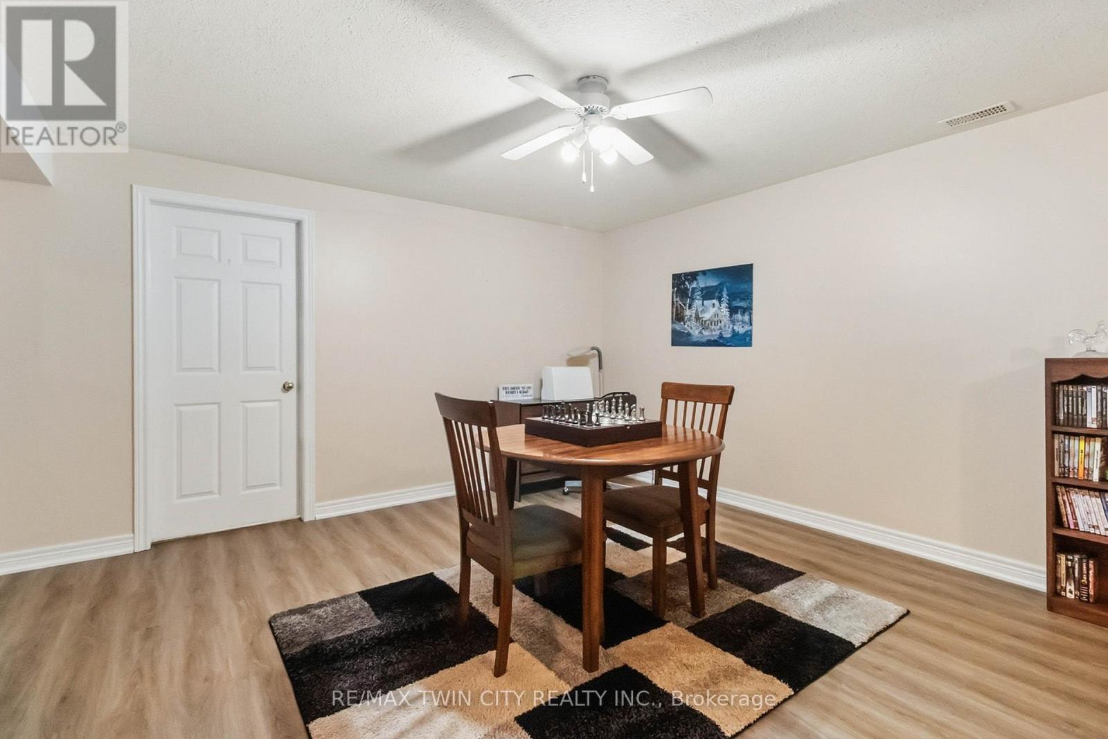 14 - 15 Cobden Court, Brantford, Ontario  N3R 8B7 - Photo 24 - X12760350