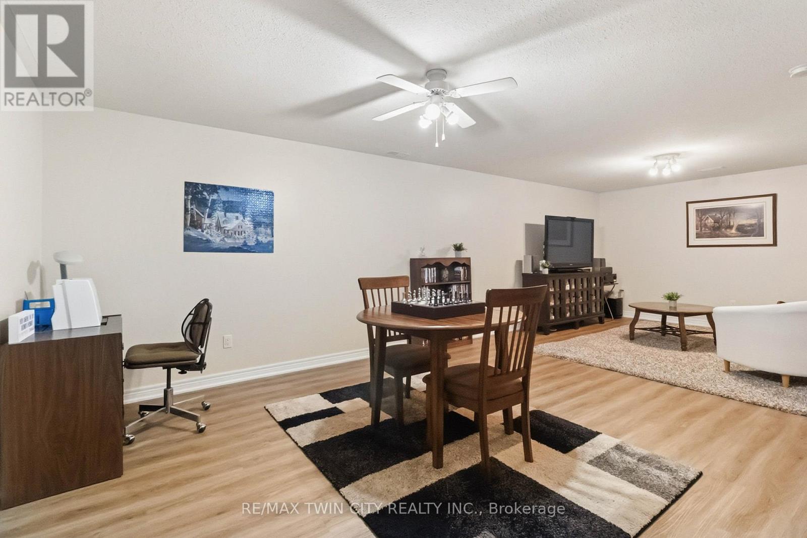 14 - 15 Cobden Court, Brantford, Ontario  N3R 8B7 - Photo 25 - X12760350