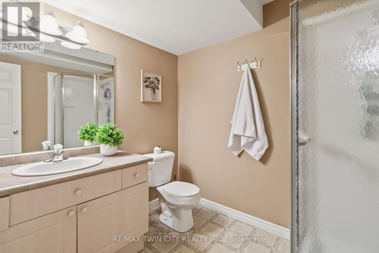 14 - 15 Cobden Court, Brantford, Ontario  N3R 8B7 - Photo 29 - X12760350