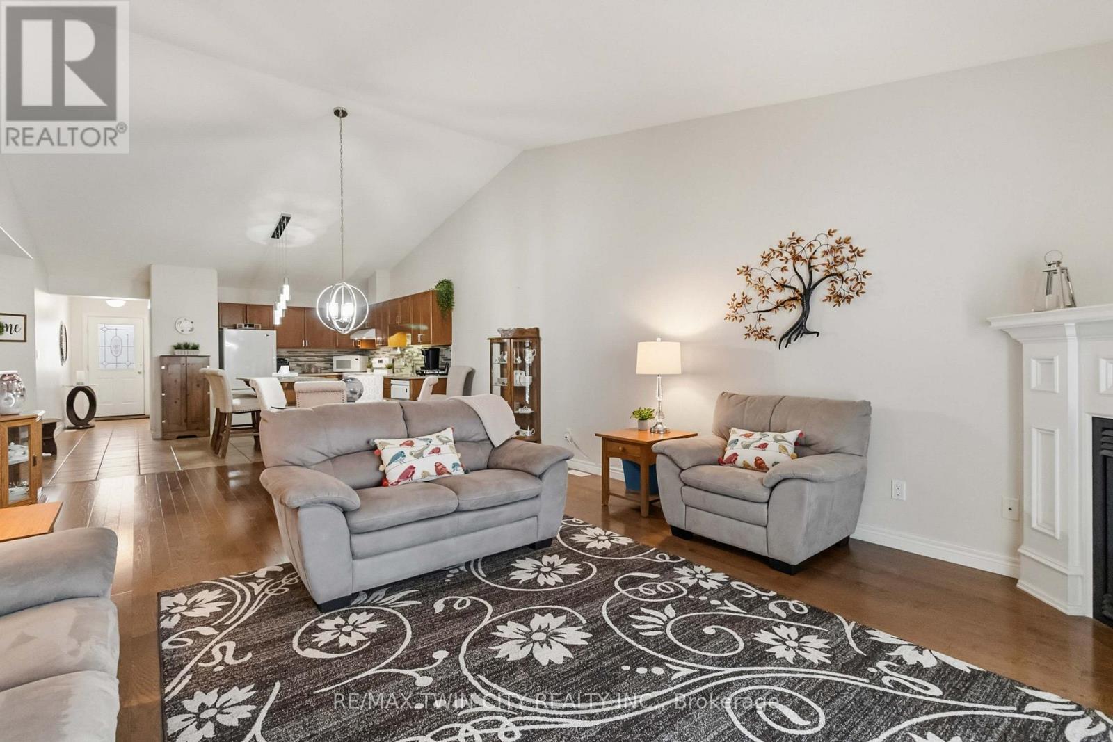 14 - 15 Cobden Court, Brantford, Ontario  N3R 8B7 - Photo 7 - X12760350