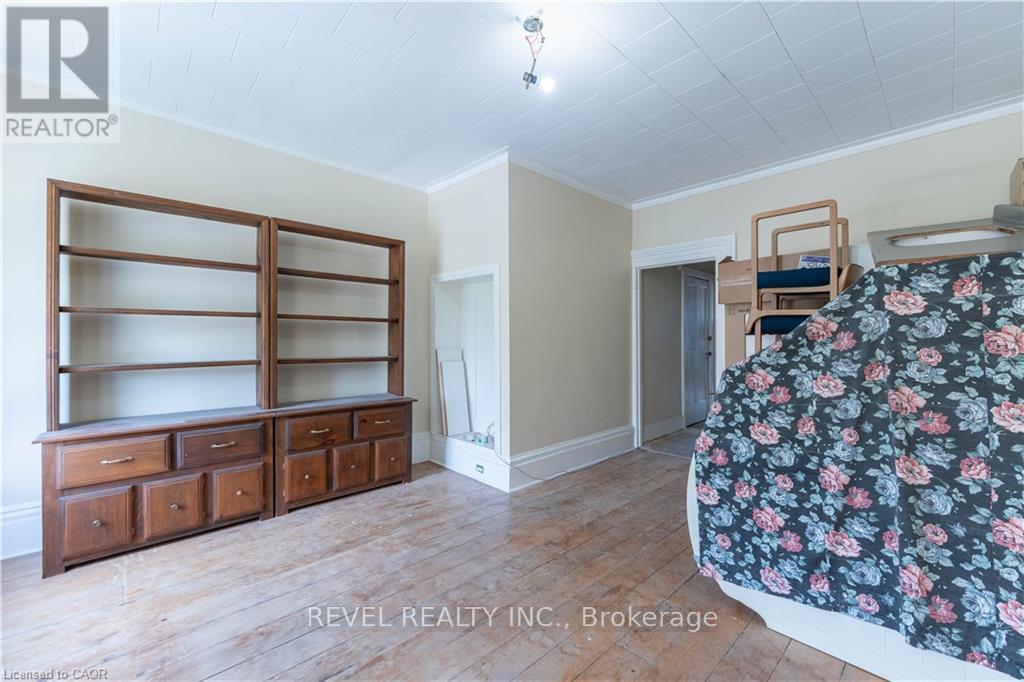 166-168 Macnab Street N, Hamilton, Ontario  L8R 2M4 - Photo 37 - X12760362