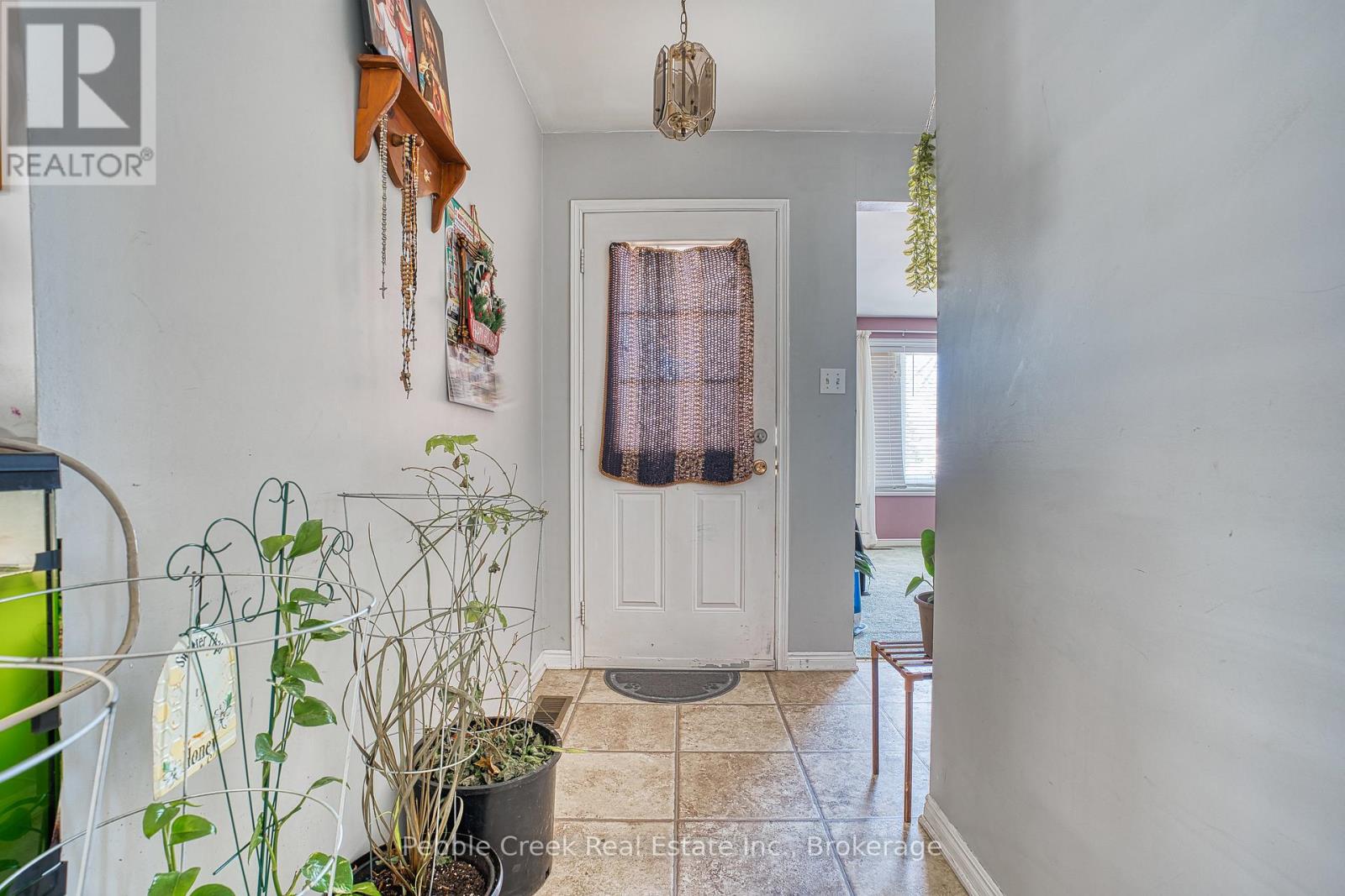 189 Hincks Street, Goderich (Goderich (Town)), Ontario  N7A 3C9 - Photo 7 - X12760390