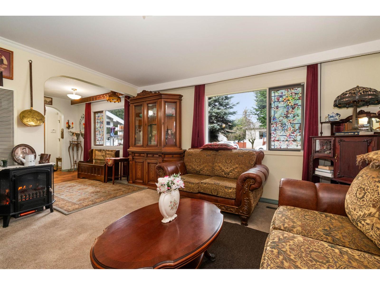 46186 Gore Avenue, Chilliwack Proper East, Chilliwack, British Columbia  V2P 1Z7 - Photo 3 - R3086787