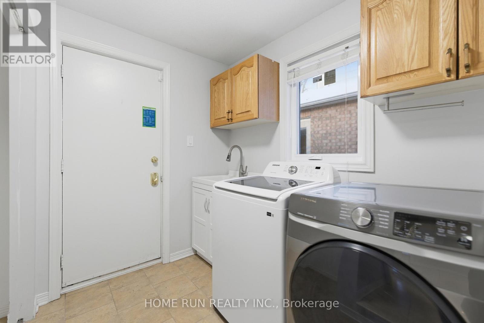 35 Weslock Way, Ottawa, Ontario  K2K 2K3 - Photo 27 - X12760410